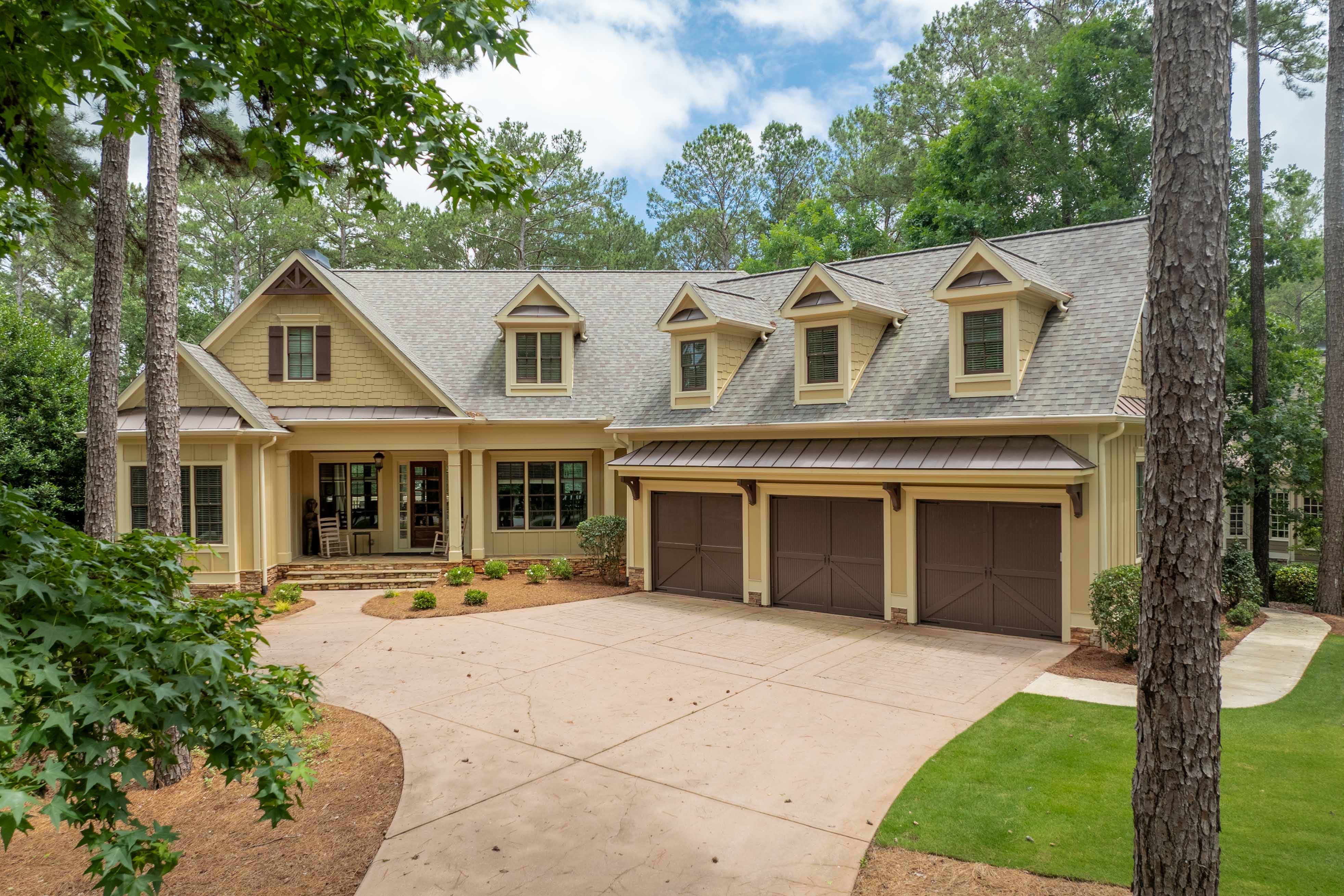1051 Swift Creek image 1